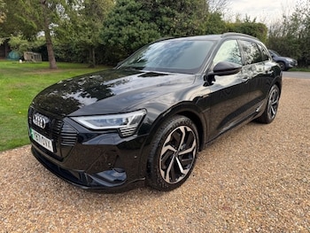 Used Audi e-tron 2022 for sale - 76157119: Photo