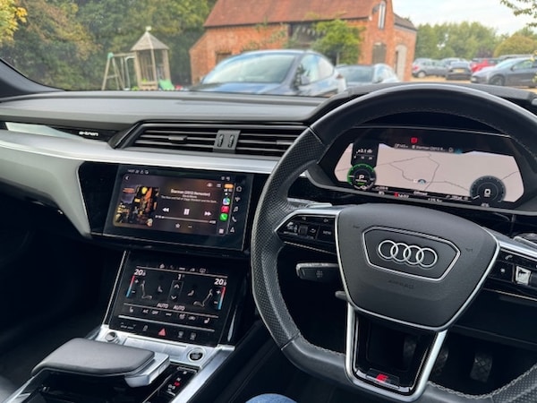 Used Audi e-tron 2022 for sale - 76157119: Photo 7