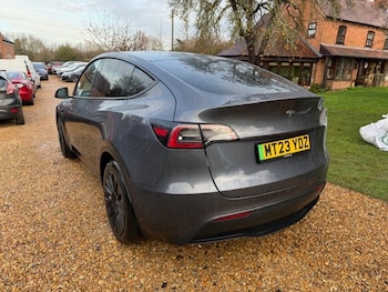 Used Tesla Model Y 2023 for sale - 76968270: Photo