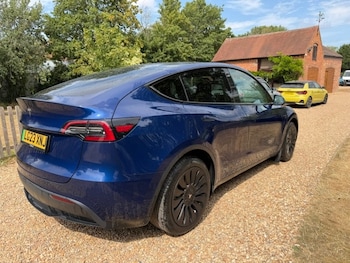 Used Tesla Model Y 2023 for sale - 79341855: Photo