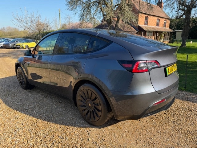 Used Tesla Model Y 2022 for sale - 77945504: Photo 3