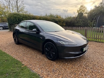 2024 (24) - RWD 4dr Auto