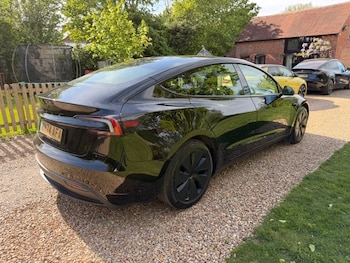 Used Tesla Model 3 2024 for sale - 78434099: Photo