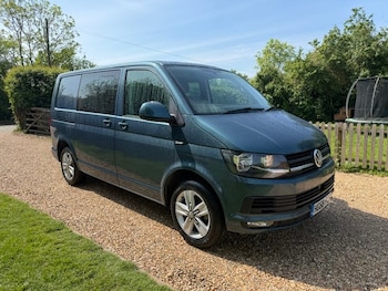 Used Volkswagen Transporter 2018 for sale - 78540050: Photo