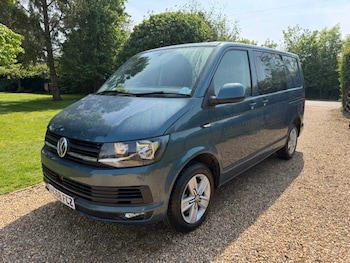 Used Volkswagen Transporter 2018 for sale - 78540050: Photo