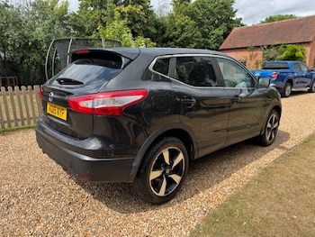 Used Nissan Qashqai 2015 for sale - 75272356: Photo