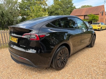 Used Tesla Model Y 2023 for sale - 79341515: Photo