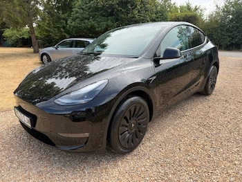 Used Tesla Model Y 2023 for sale - 79341515: Photo