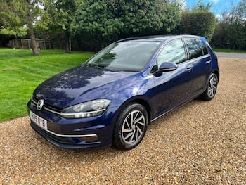 Used Volkswagen Golf 2019 for sale - 79841829: Photo