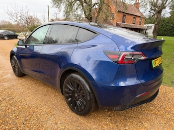 Used Tesla Model Y 2023 for sale - 77337899: Photo