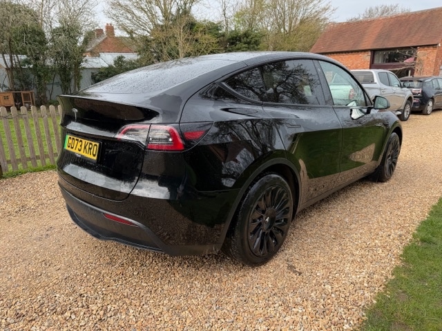 Used Tesla Model Y 2024 for sale - 77988312: Photo 2