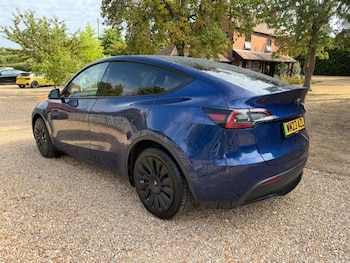 Used Tesla Model Y 2023 for sale - 79512355: Photo