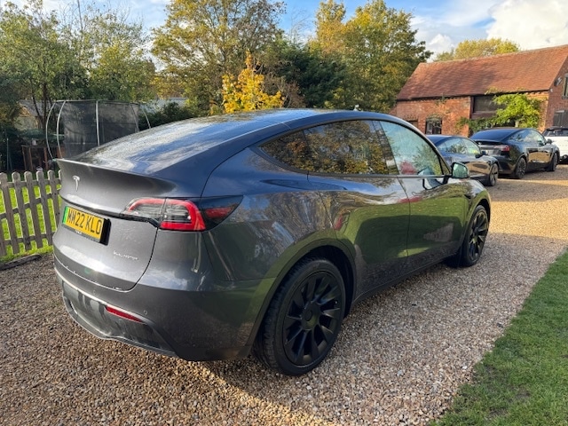 Used Tesla Model Y 2022 for sale - 76381886: Photo 2
