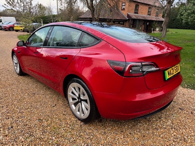 Used Tesla Model 3 2021 for sale - 76613591: Photo 3