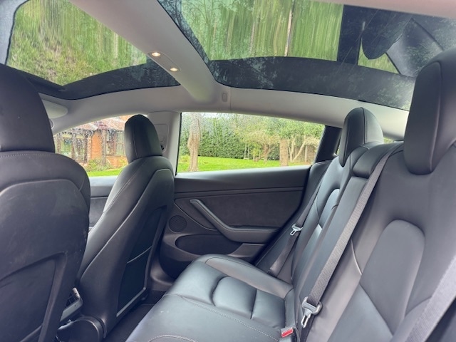 Used Tesla Model 3 2021 for sale - 76613591: Photo 6