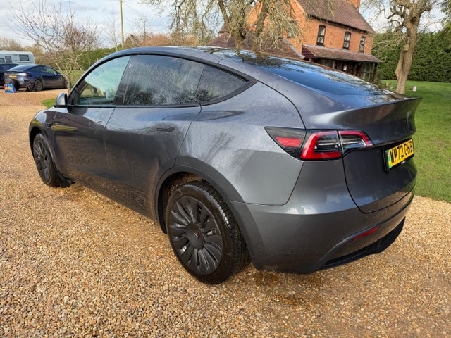Used Tesla Model Y 2023 for sale - 77718069: Photo 3