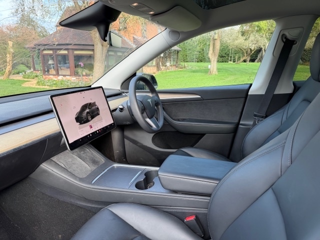 Used Tesla Model Y 2023 for sale - 77718069: Photo 5