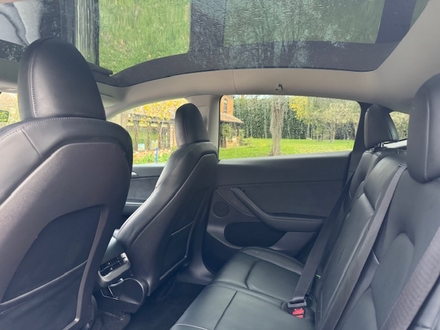 Used Tesla Model Y 2022 for sale - 76461278: Photo 6