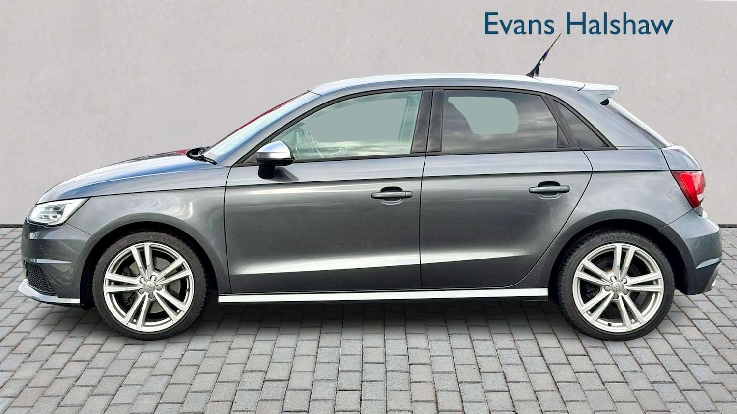 Used Audi A1 2017 for sale - 77913845: Photo 5