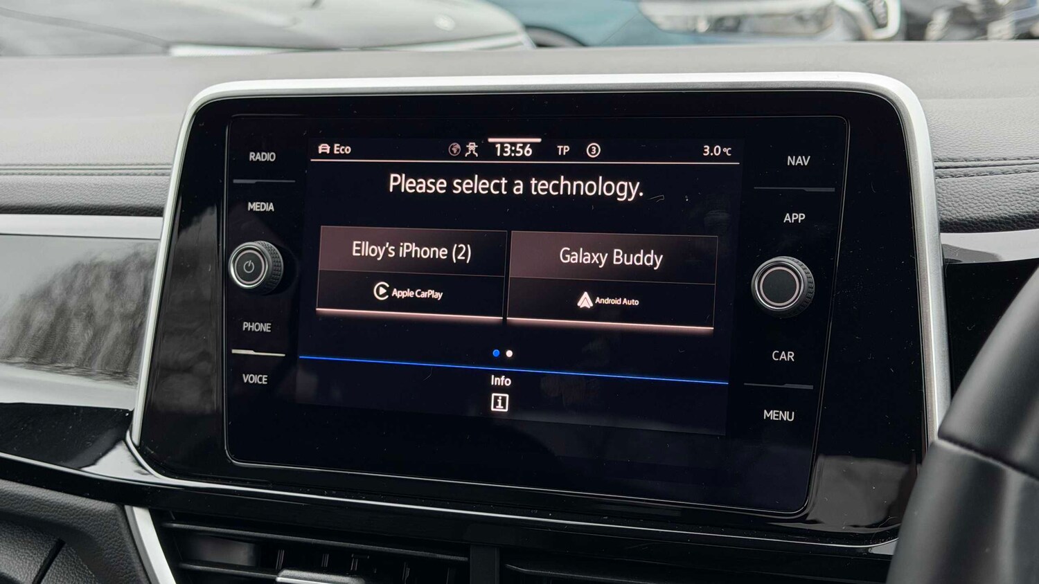 Used Volkswagen T-Roc for sale - 77857529: Photo 19