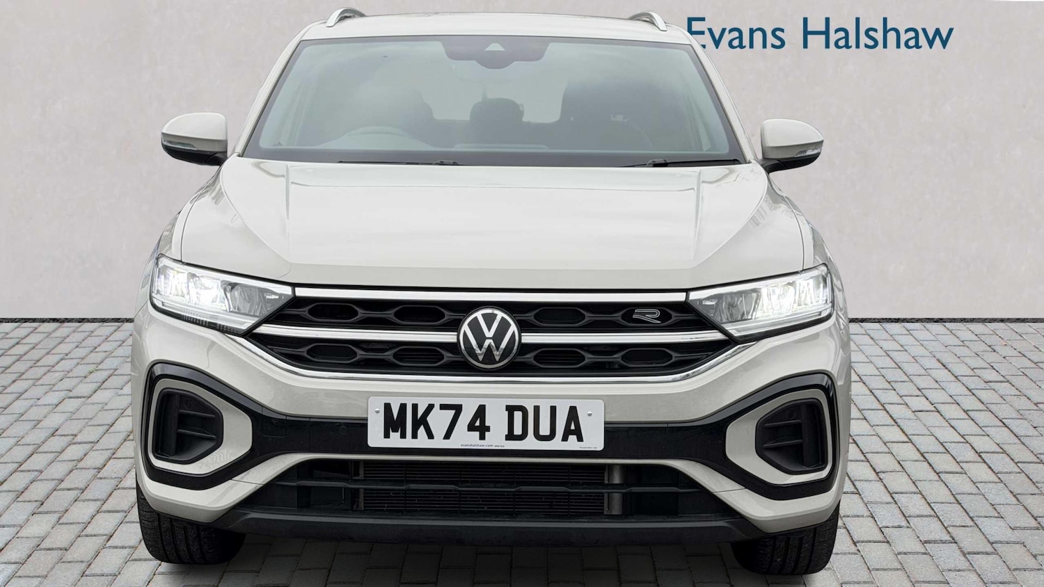 Used Volkswagen T-Roc for sale - 77857529: Photo 4