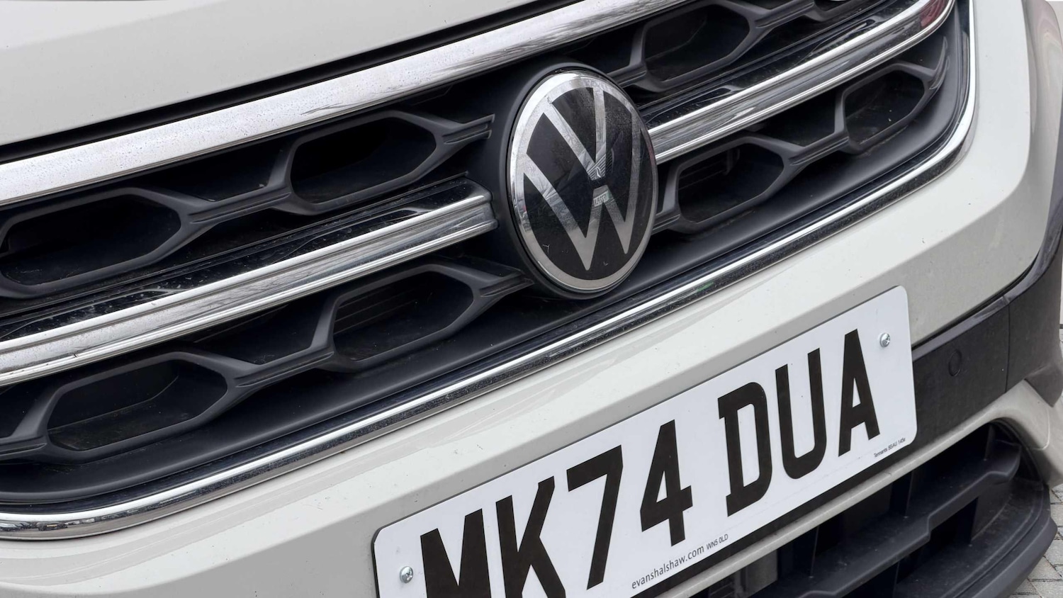 Used Volkswagen T-Roc for sale - 77857529: Photo 5