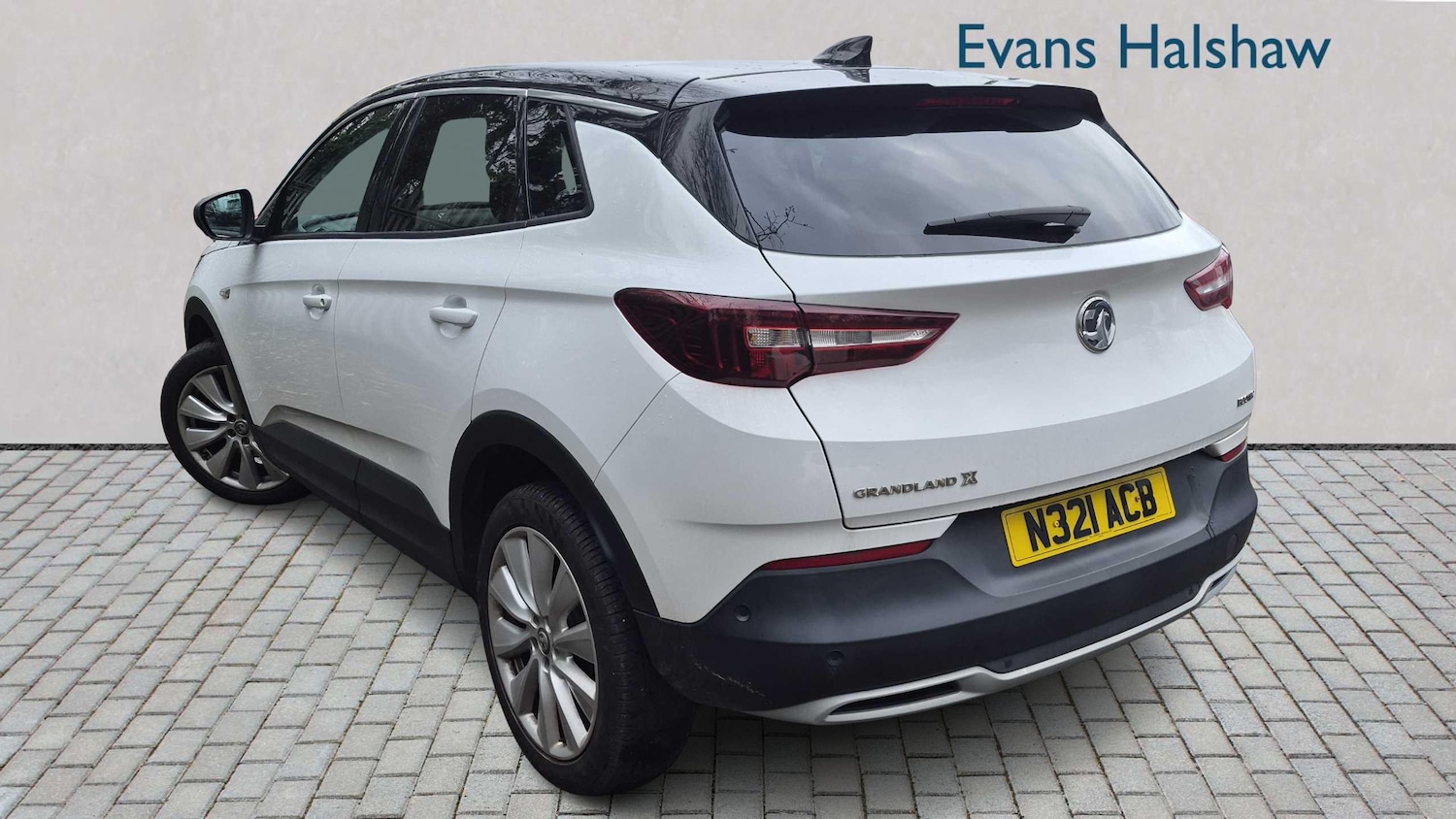 Used Vauxhall Grandland X for sale - 77857188: Photo 2