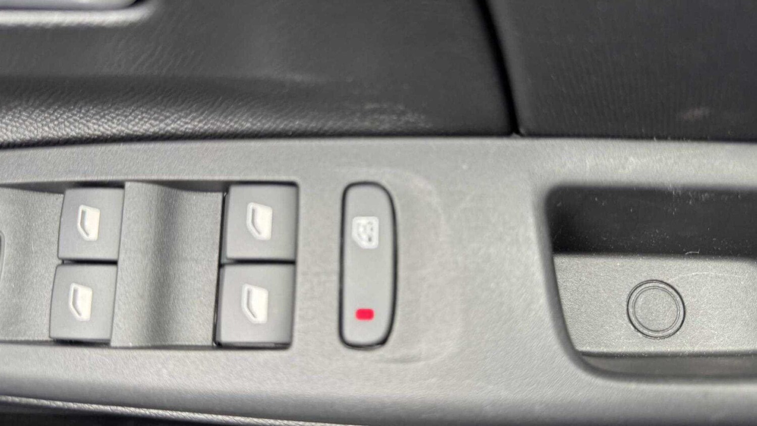 Used Vauxhall Corsa for sale - 77862491: Photo 32