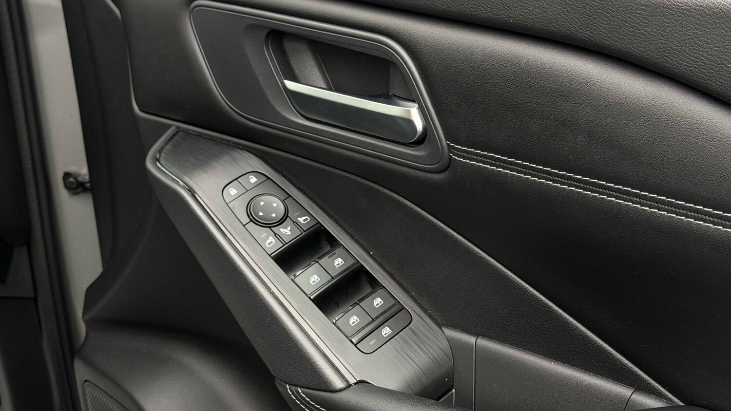 Used Nissan Qashqai for sale - 77858677: Photo 10