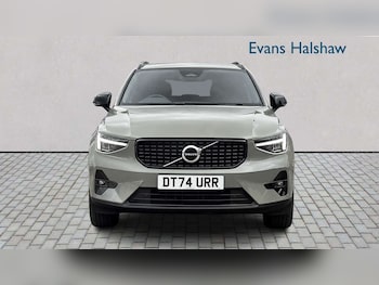 Used Volvo XC40 2025 for sale - 79390834: Photo