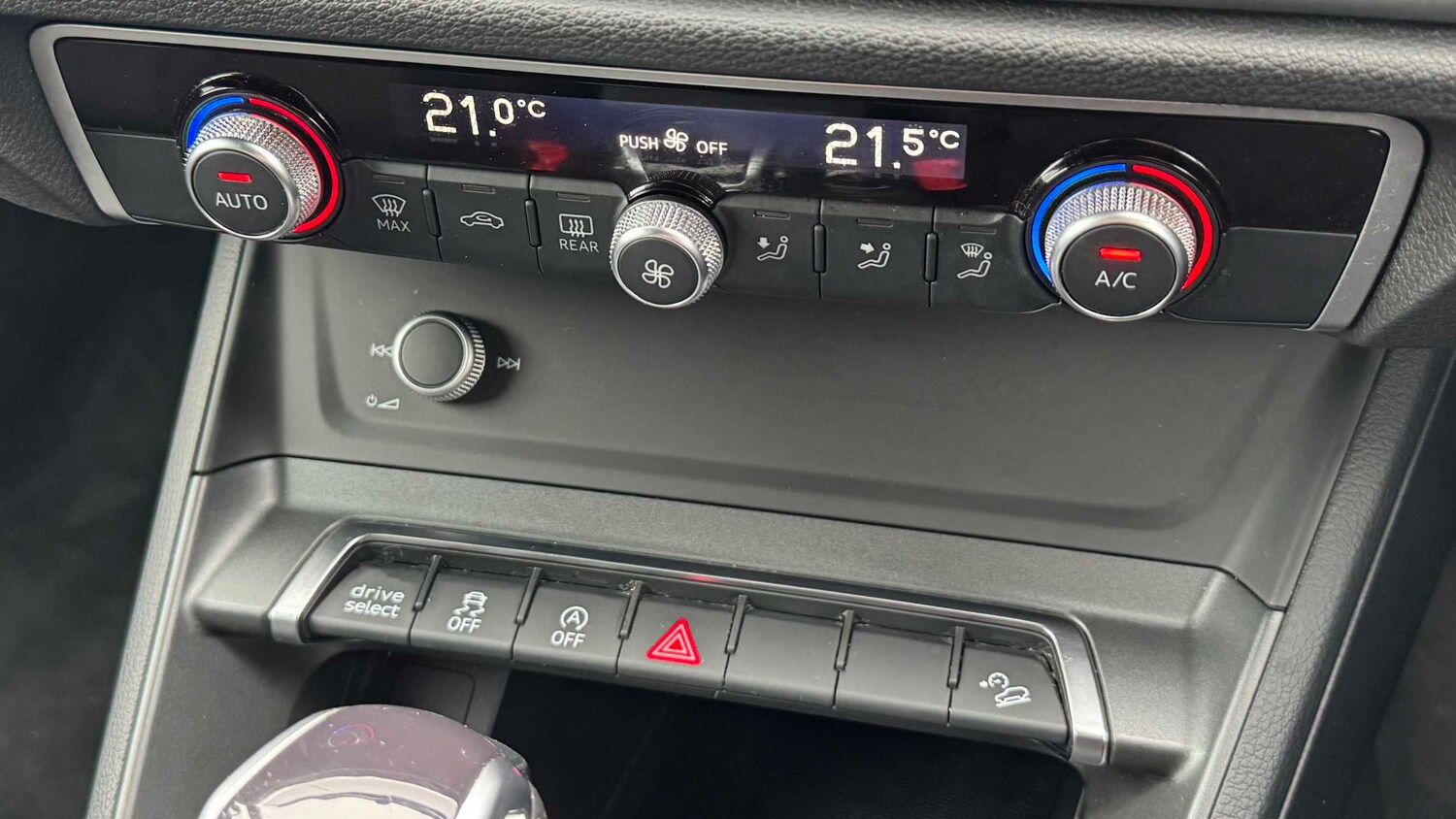 Used Audi Q3 2021 for sale - 77859454: Photo 18