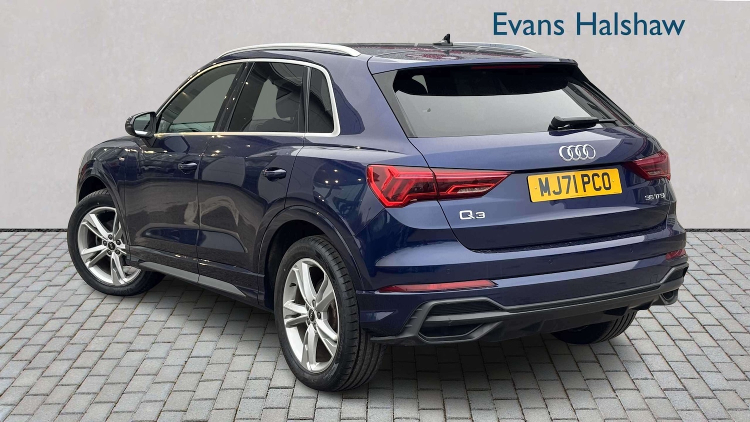 Used Audi Q3 2021 for sale - 77859454: Photo 2