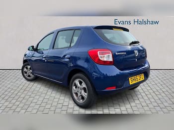 Used Dacia Sandero 2015 for sale - 79784426: Photo