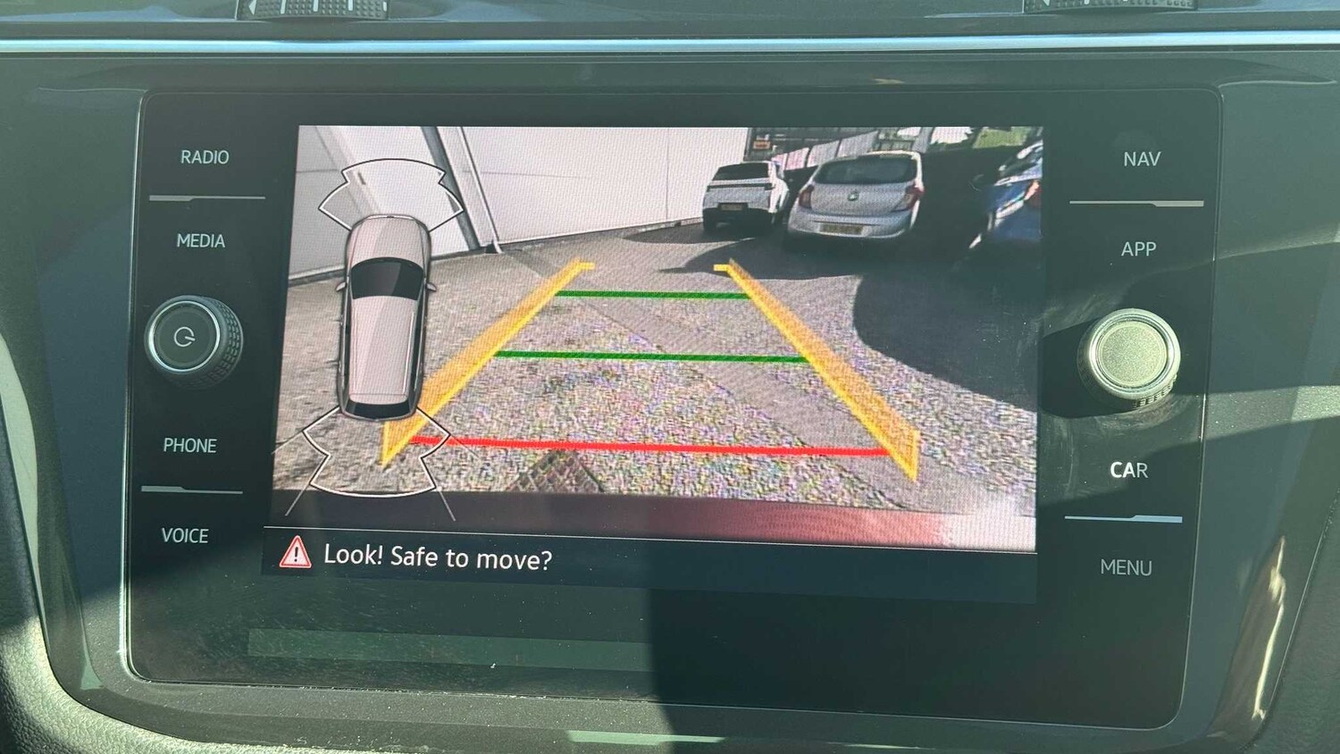 Used Volkswagen Tiguan 2021 for sale - 77858800: Photo 12