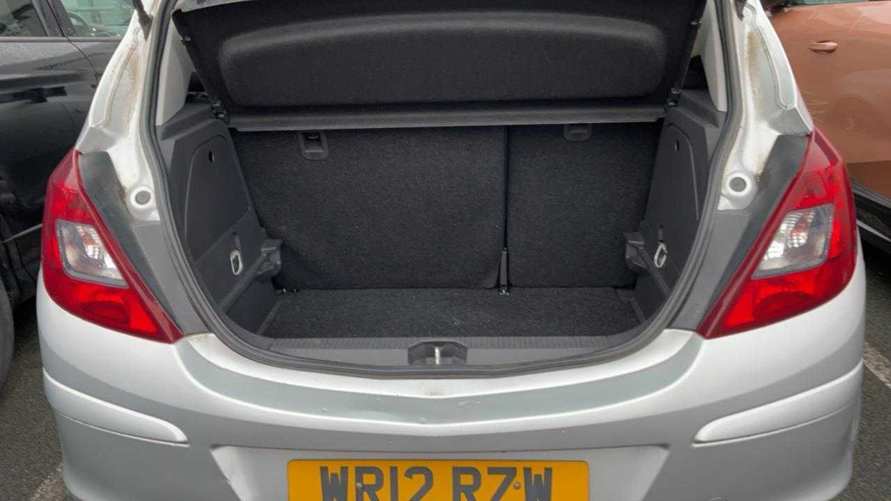 Used Vauxhall Corsa 2012 for sale - 78090204: Photo 5
