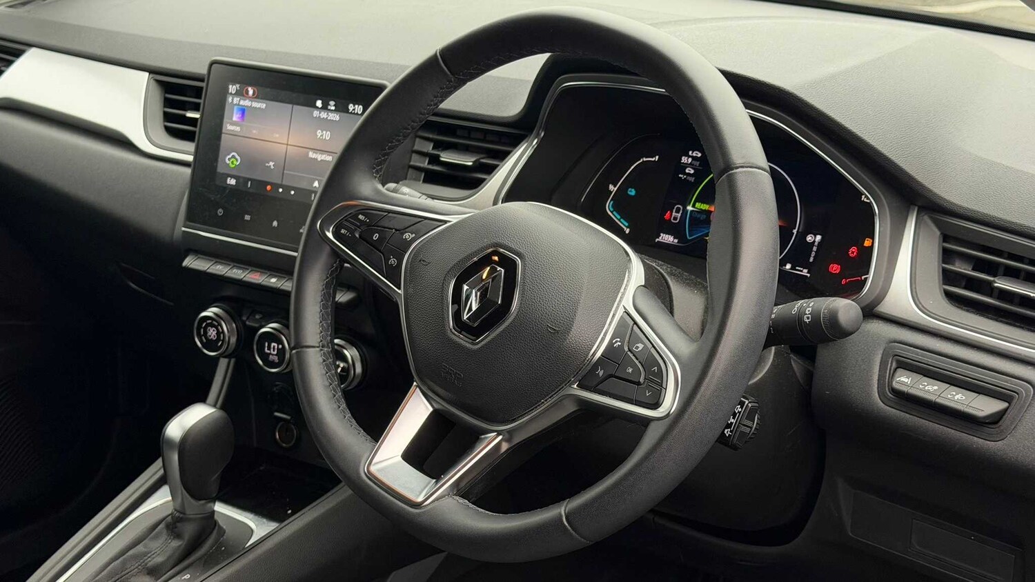 Used Renault Captur for sale - 78104874: Photo 8