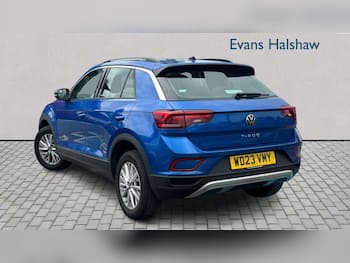 Used Volkswagen T-Roc 2023 for sale - 79730735: Photo