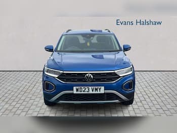 Used Volkswagen T-Roc 2023 for sale - 79730735: Photo