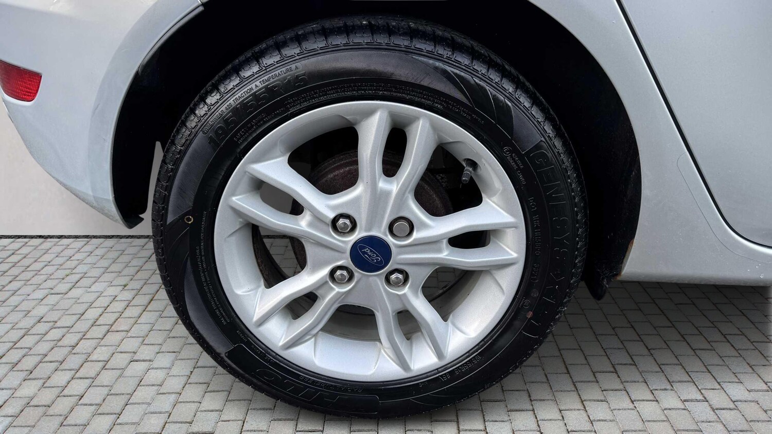 Used Ford Fiesta 2015 for sale - 77858148: Photo 8