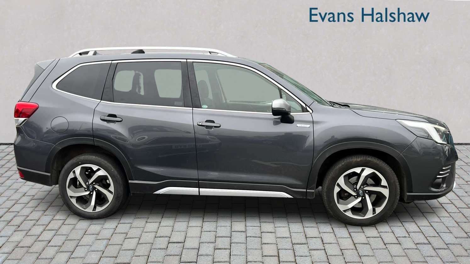 Used Subaru Forester 2023 for sale - 77858738: Photo 5