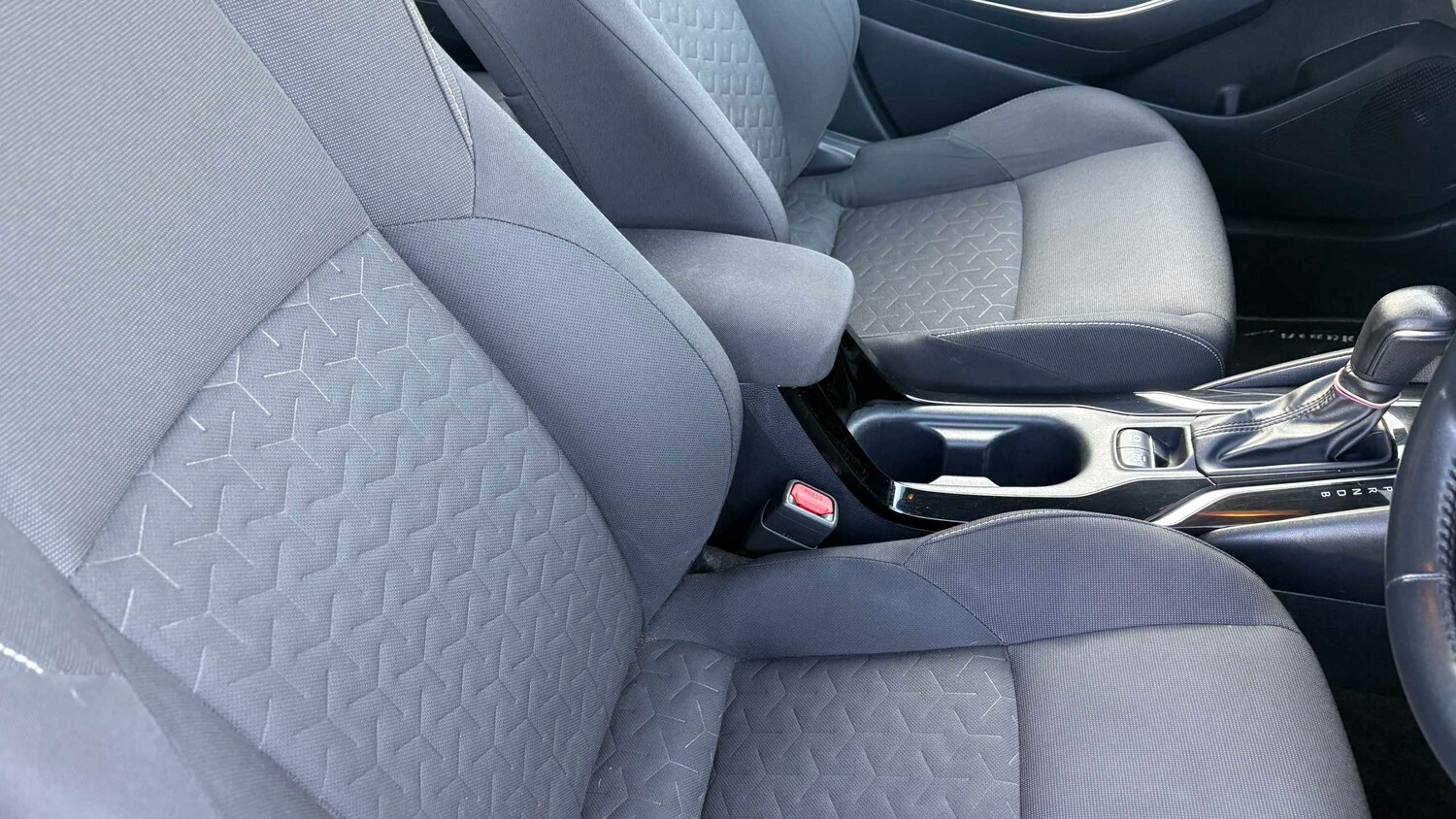 Used Toyota Corolla for sale - 77859136: Photo 12