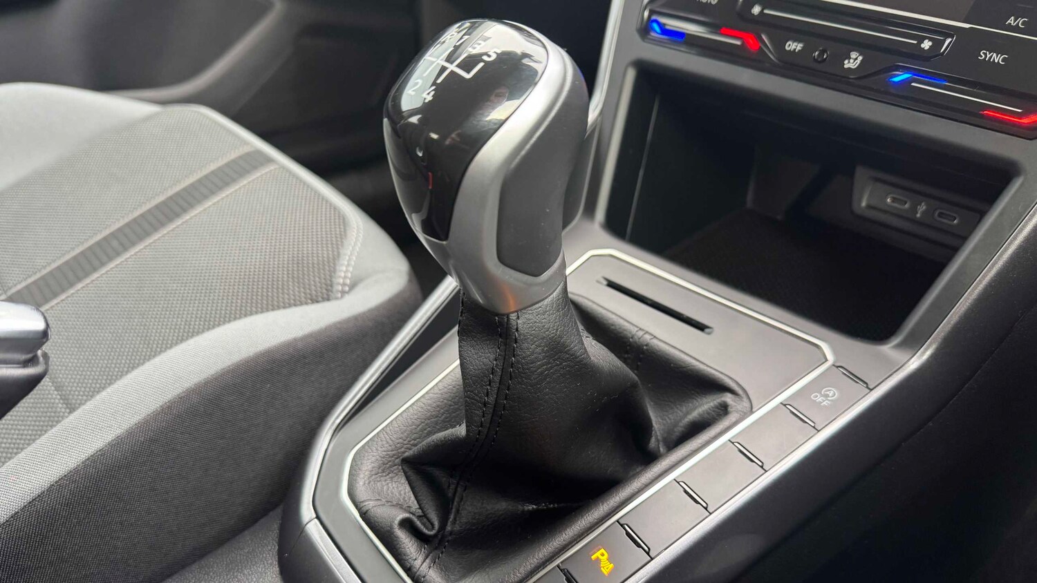 Used Volkswagen Polo for sale - 77861853: Photo 21