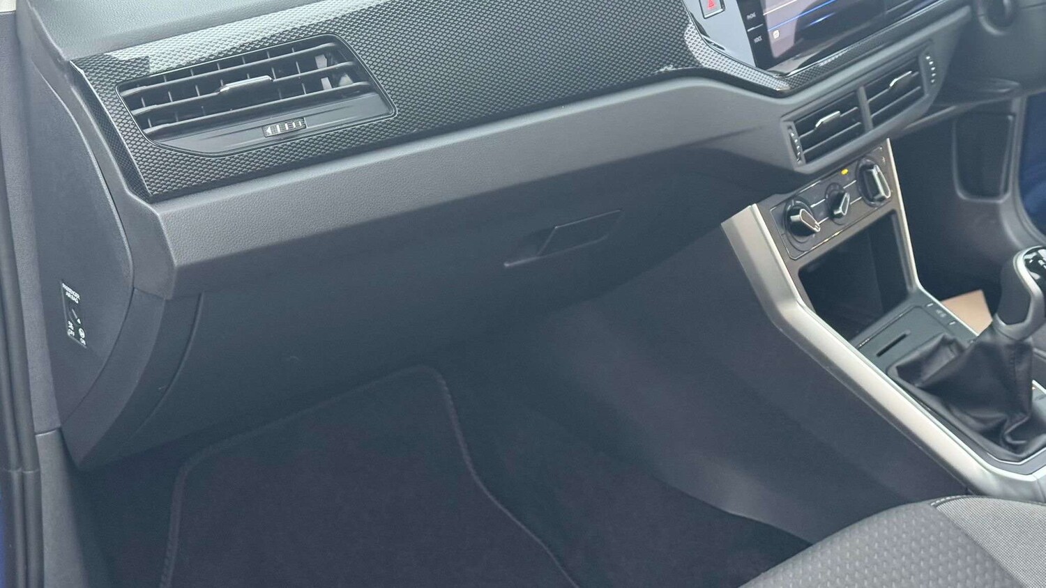 Used Volkswagen Taigo for sale - 77858544: Photo 17