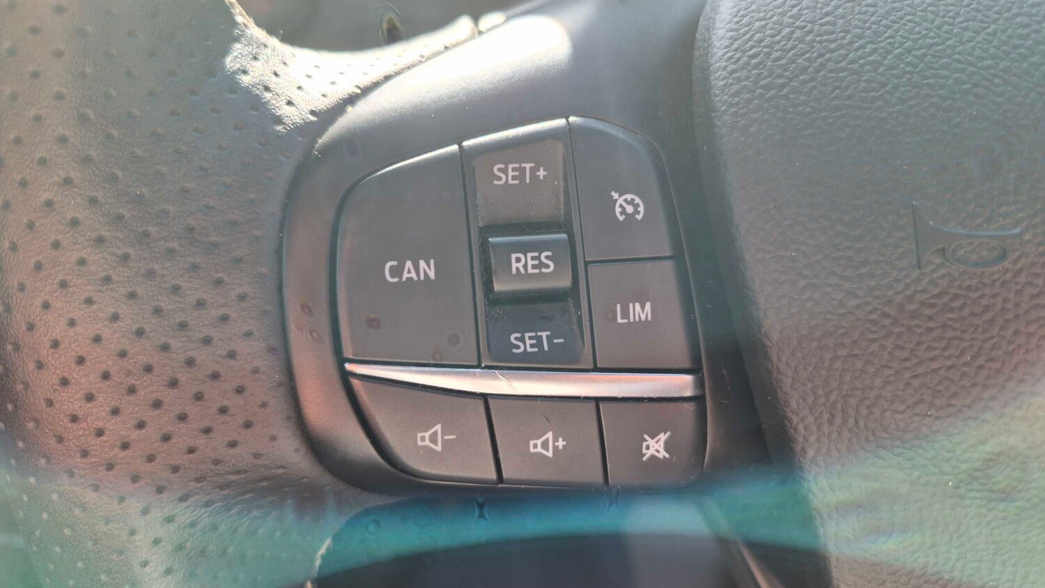 Used Ford Puma 2022 for sale - 77859207: Photo 16