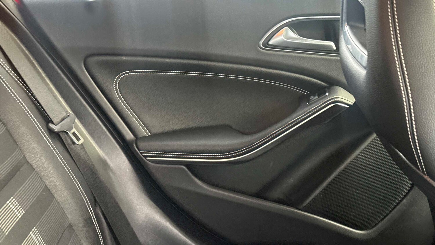 Used Mercedes-Benz A-Class for sale - 77858350: Photo 11