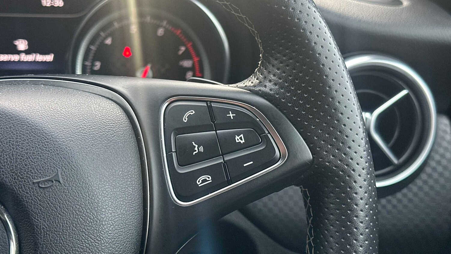 Used Mercedes-Benz A-Class for sale - 77858350: Photo 17