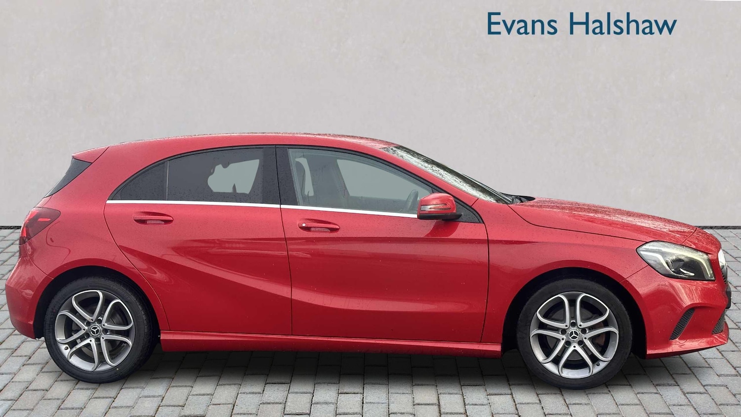 Used Mercedes-Benz A-Class for sale - 77858350: Photo 3