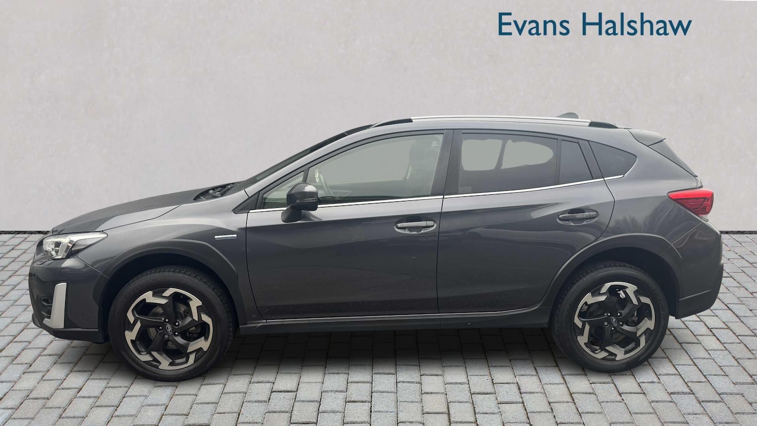 Used Subaru XV 2023 for sale - 77859119: Photo 4