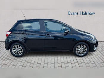 Used Toyota Yaris 2020 for sale - 78639303: Photo