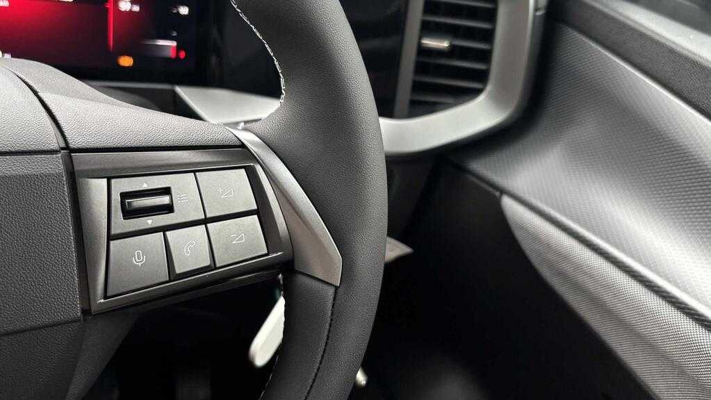 Used Vauxhall Mokka 2025 for sale - 77861141: Photo 12